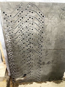 резка титана в спб гидроабразив.jpeg